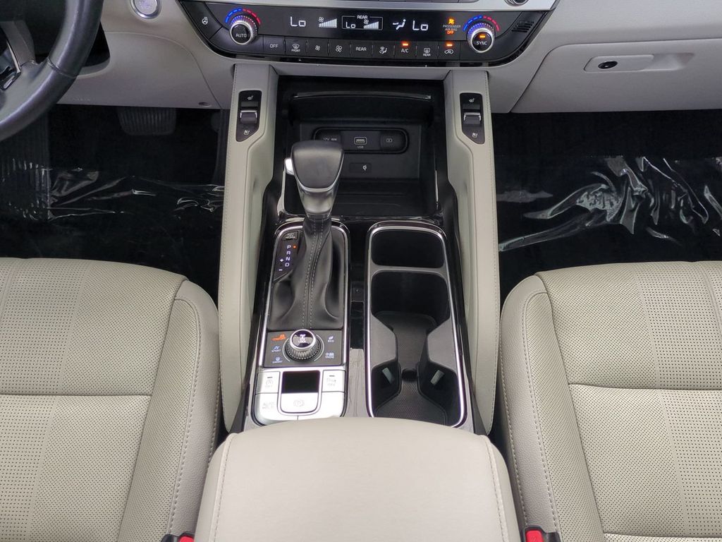 Thumbnail: 2022 Kia Telluride - 14