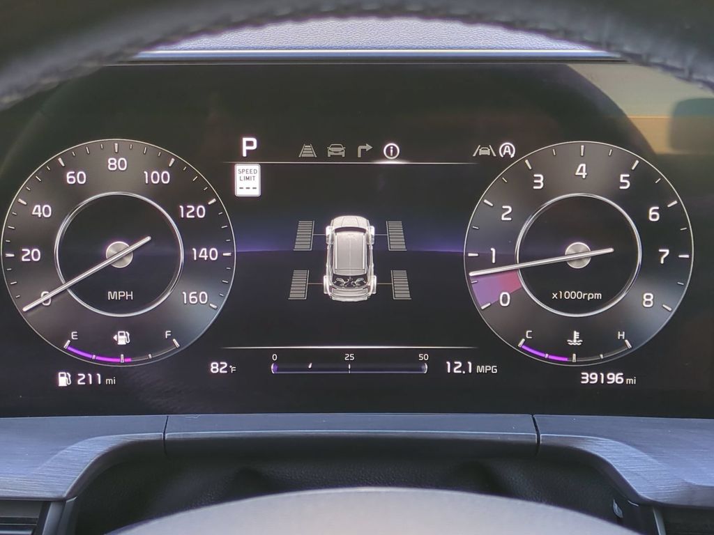 Thumbnail: 2023 Kia Telluride - 16