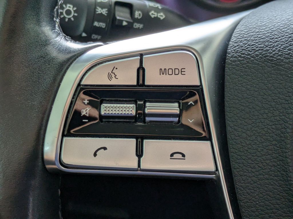Thumbnail: 2021 Kia Telluride - 44