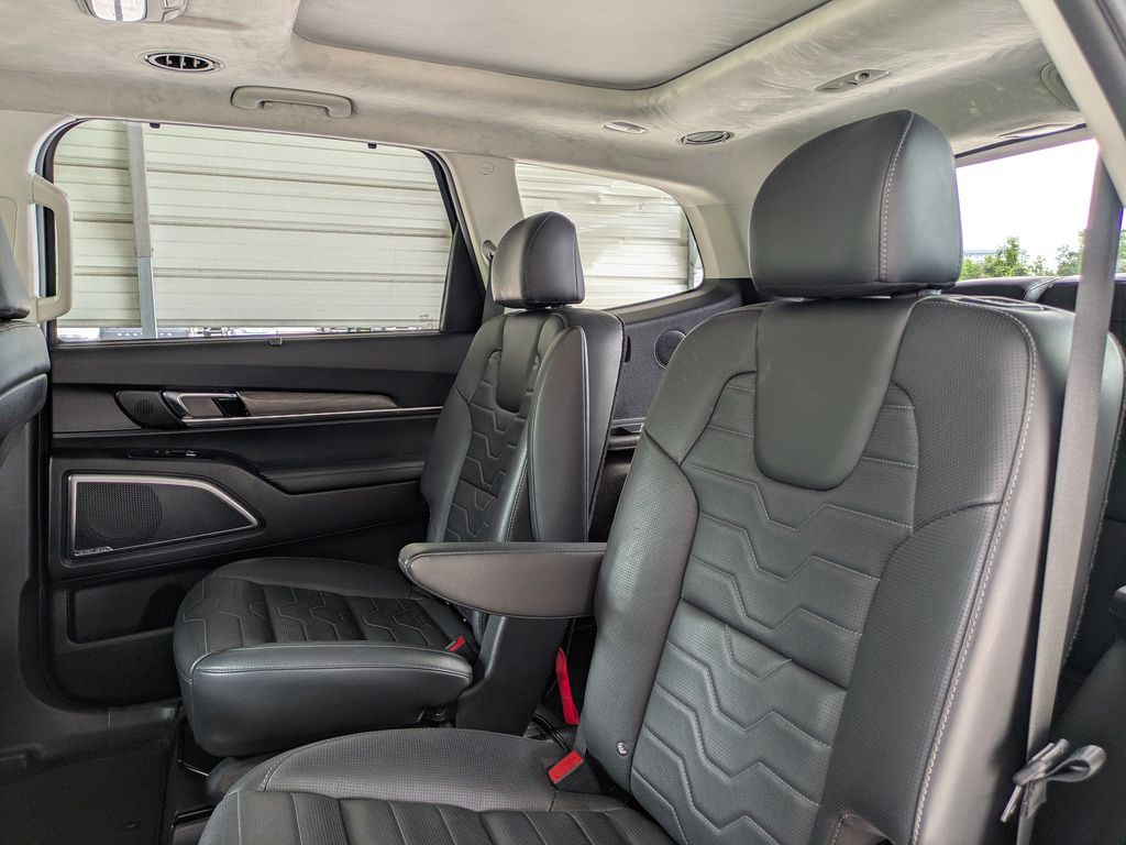Thumbnail: 2021 Kia Telluride - 26