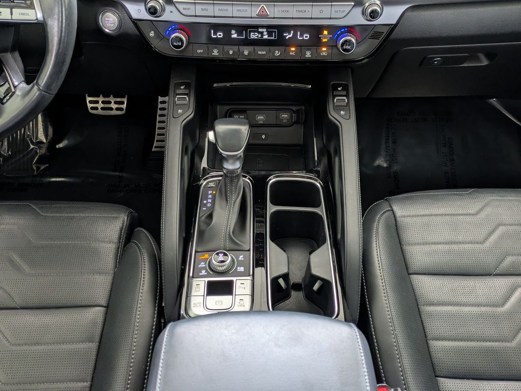 Thumbnail: 2021 Kia Telluride - 15
