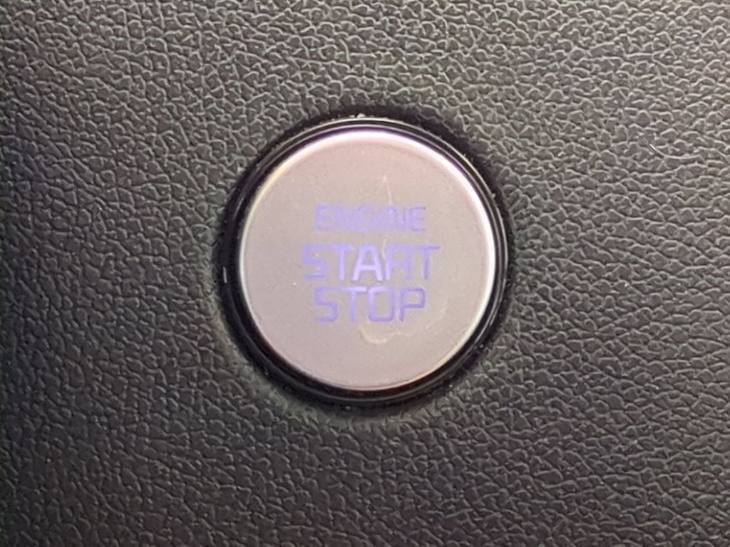 Thumbnail: 2021 Kia Sorento - 37