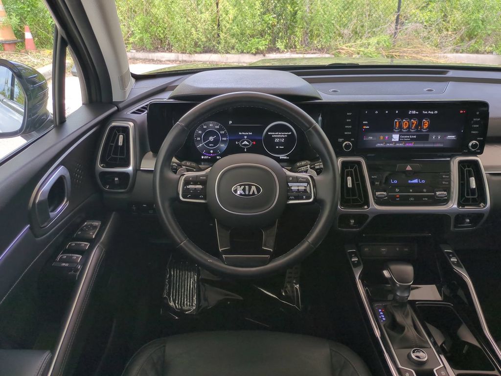 Thumbnail: 2021 Kia Sorento - 9