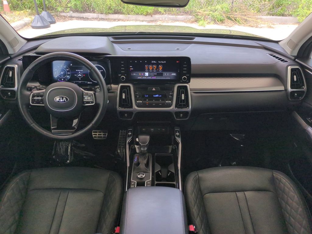 Thumbnail: 2021 Kia Sorento - 2