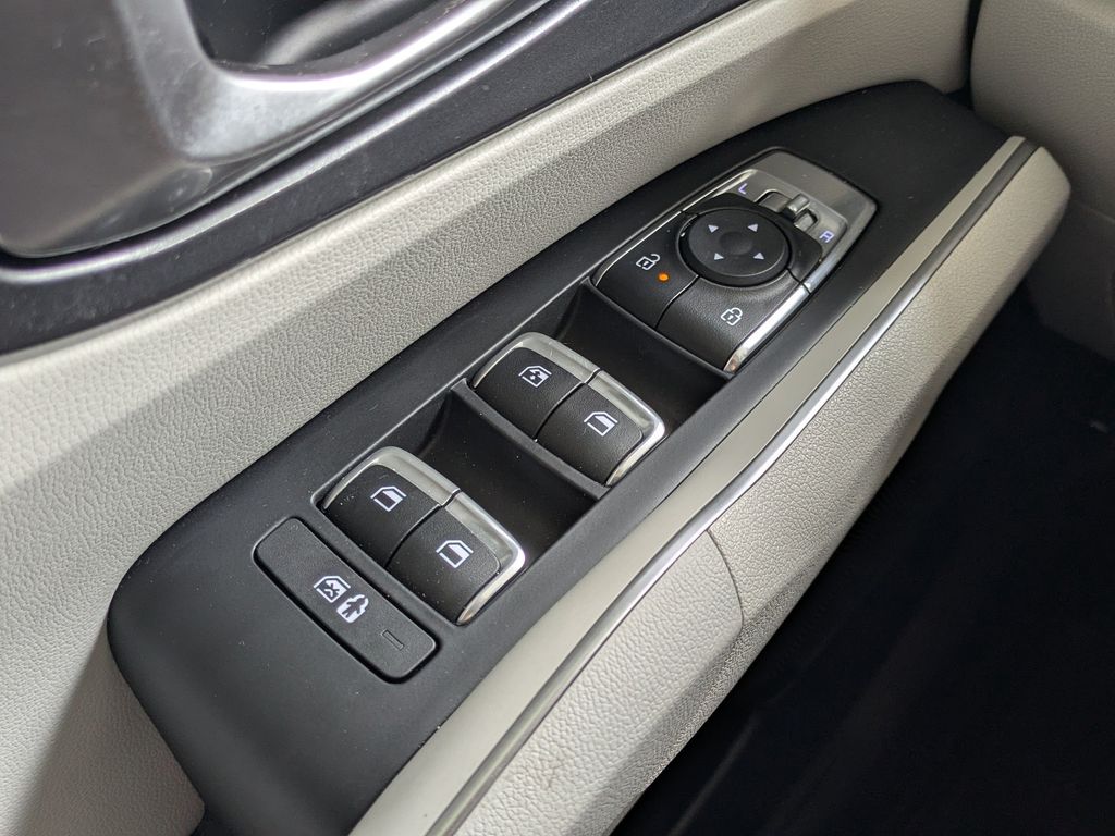 Thumbnail: 2025 Kia Sorento - 33