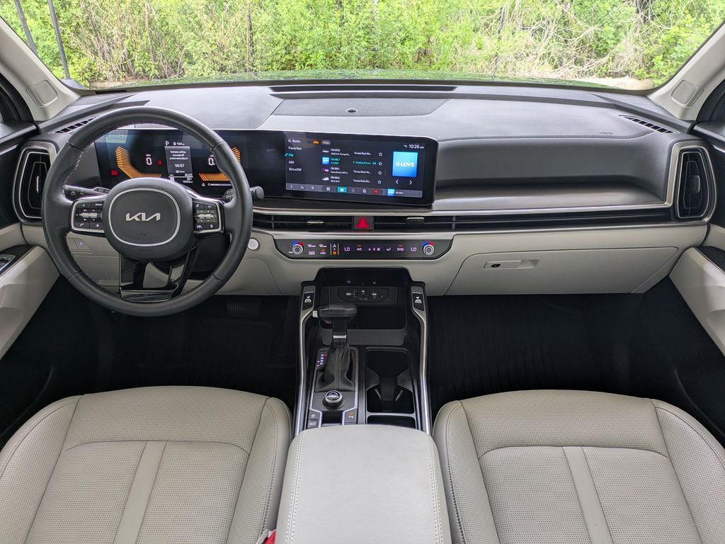 Thumbnail: 2025 Kia Sorento - 2