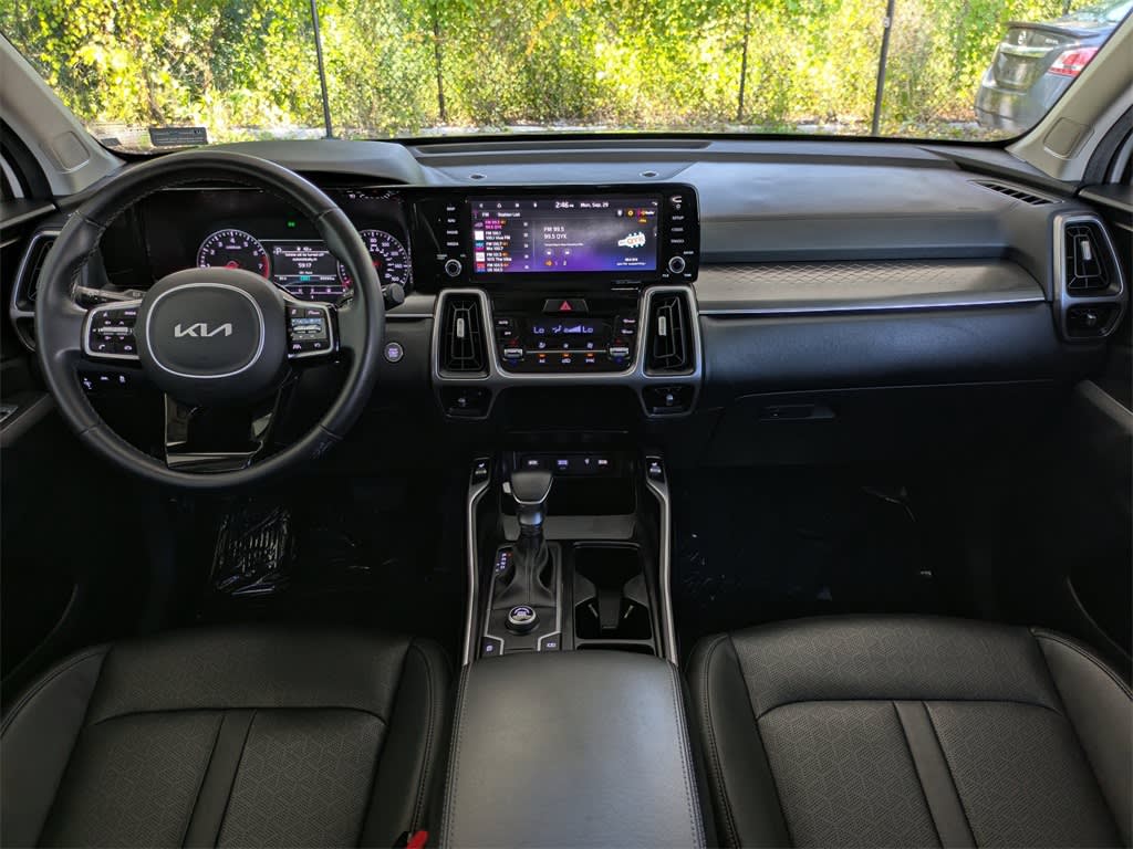 Thumbnail: 2023 Kia Sorento - 2