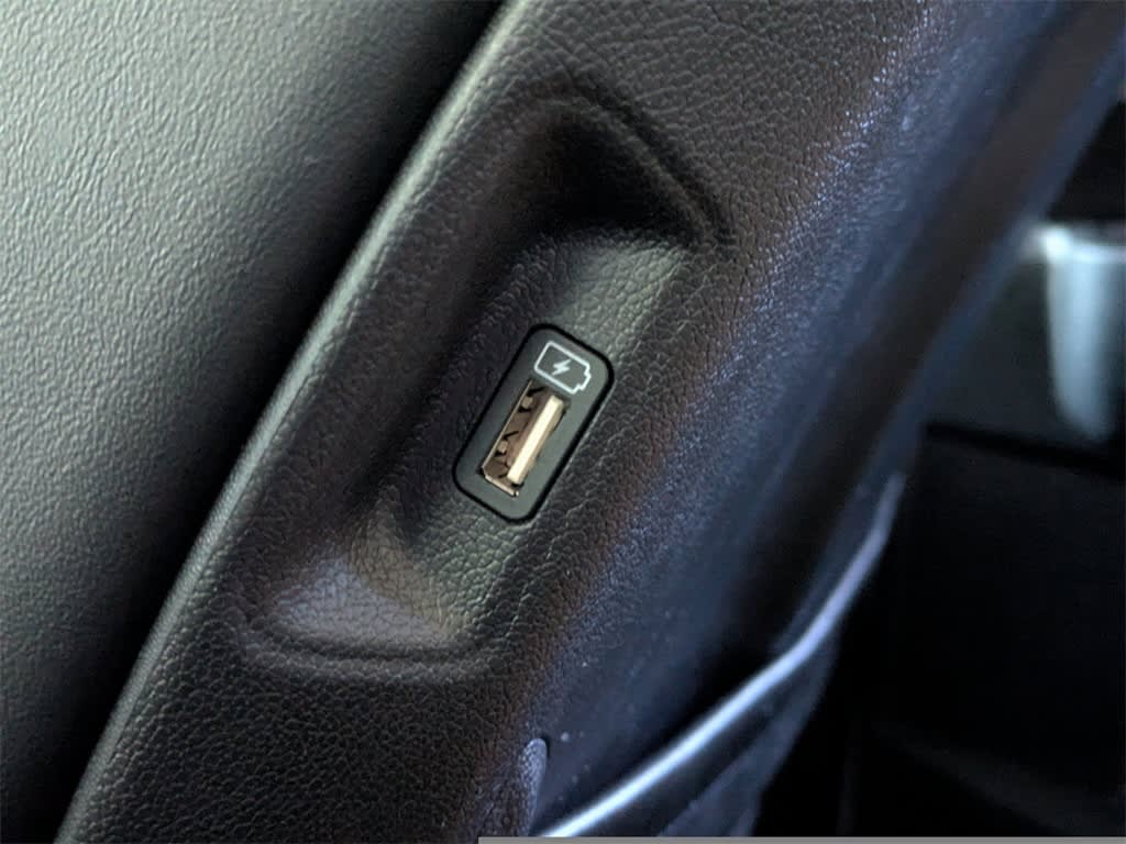 Thumbnail: 2023 Kia Sorento - 24