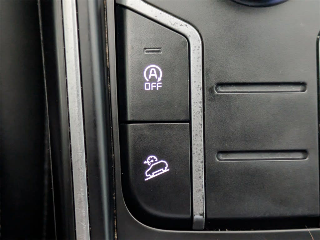 Thumbnail: 2023 Kia Sorento - 33