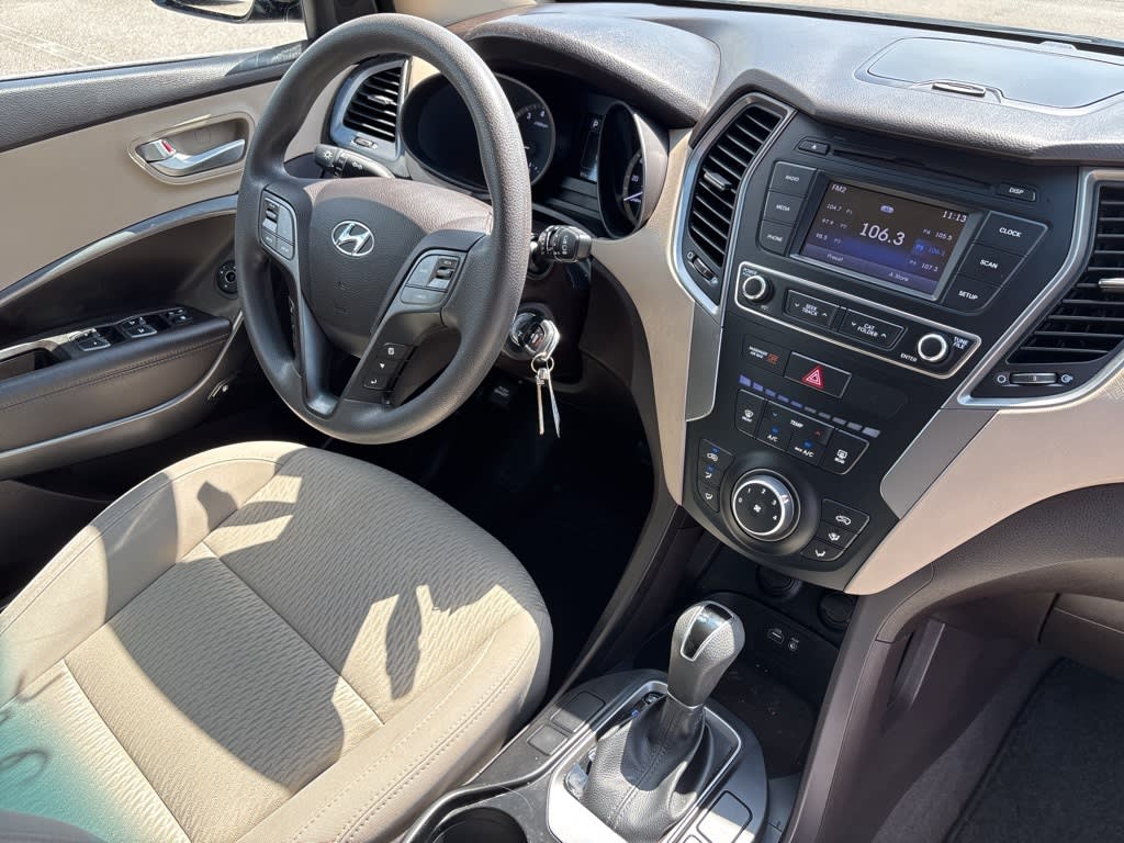 Thumbnail: 2017 Hyundai Santa Fe - 2