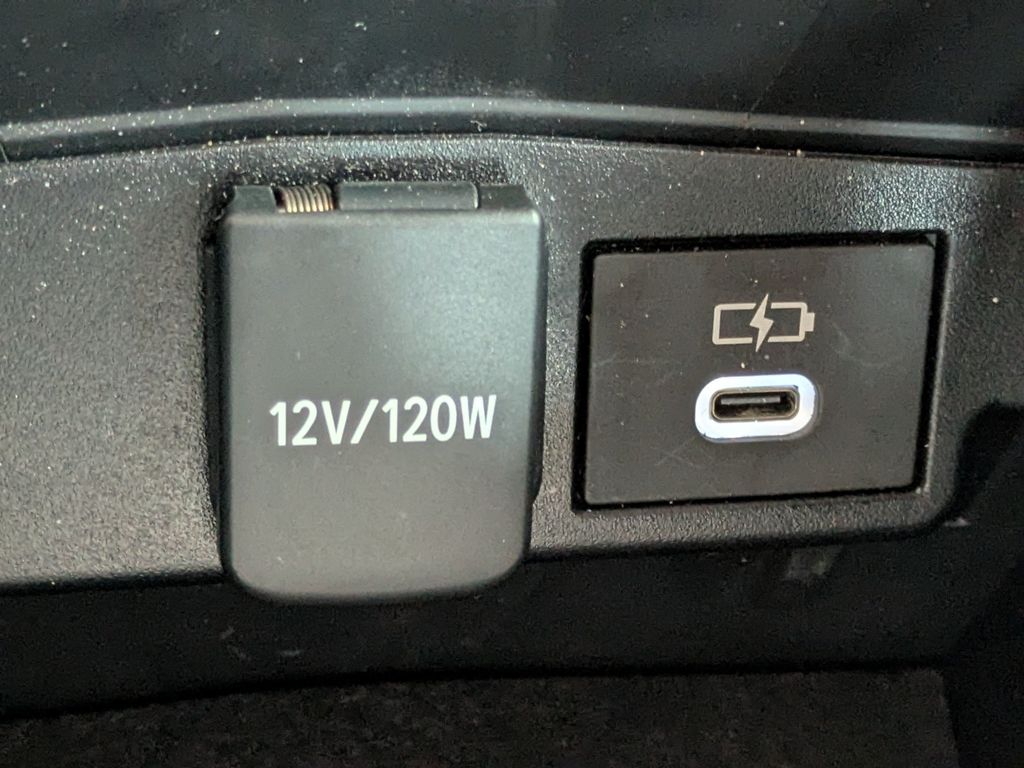 Thumbnail: 2024 Toyota Corolla - 28