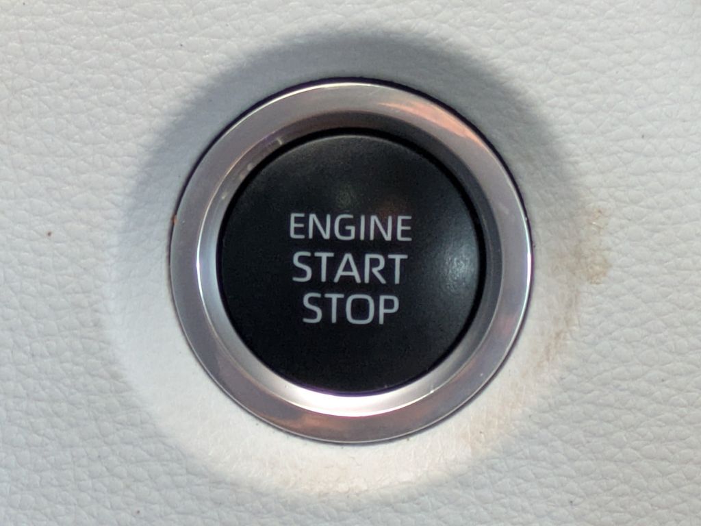 Thumbnail: 2024 Toyota Corolla - 34