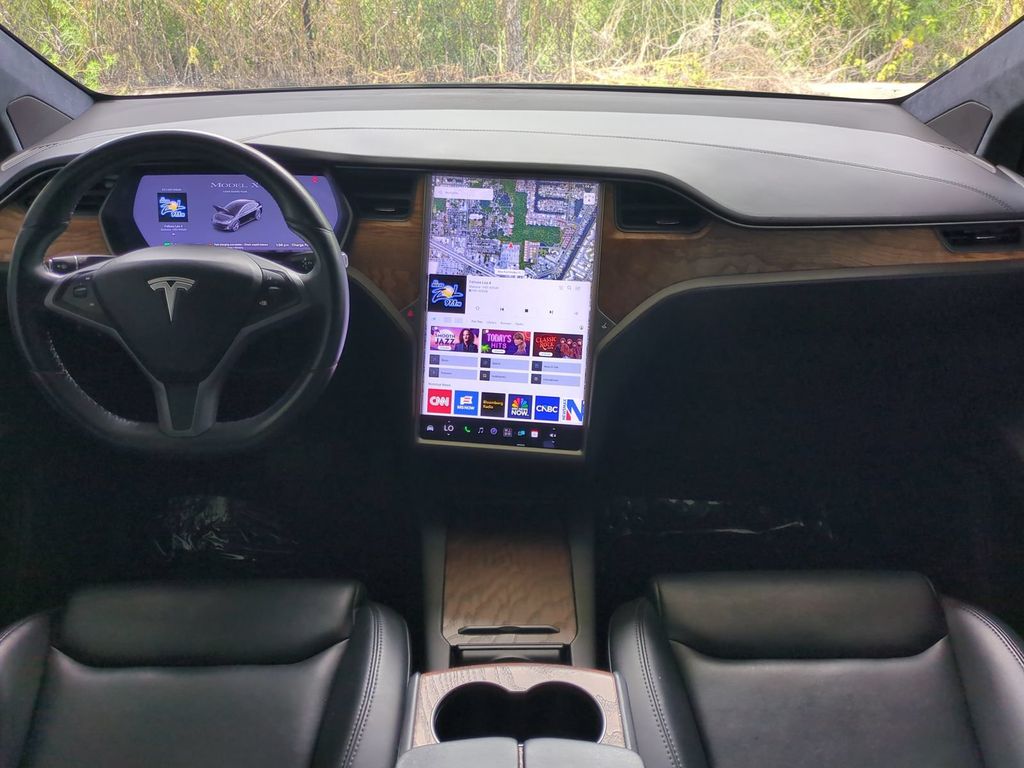 Thumbnail: 2020 Tesla Model X - 2