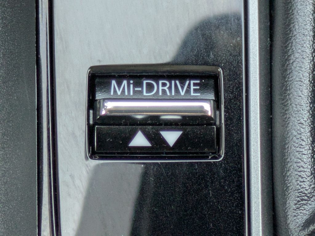 Thumbnail: 2025 Mazda CX-50 - 33