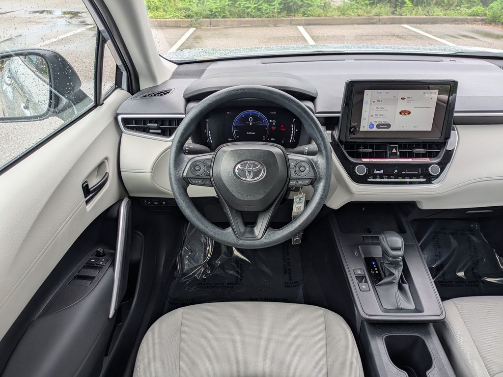 Thumbnail: 2026 Toyota Corolla Cross - 10