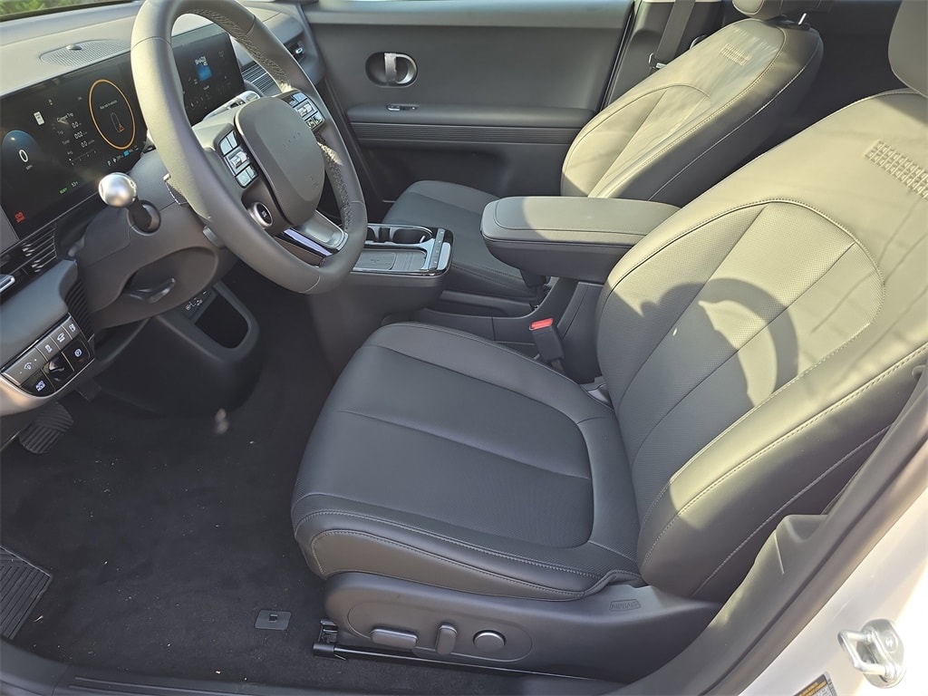 Thumbnail: 2026 Hyundai Ioniq 5 - 10