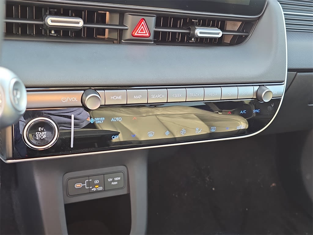 Thumbnail: 2026 Hyundai Ioniq 5 - 30