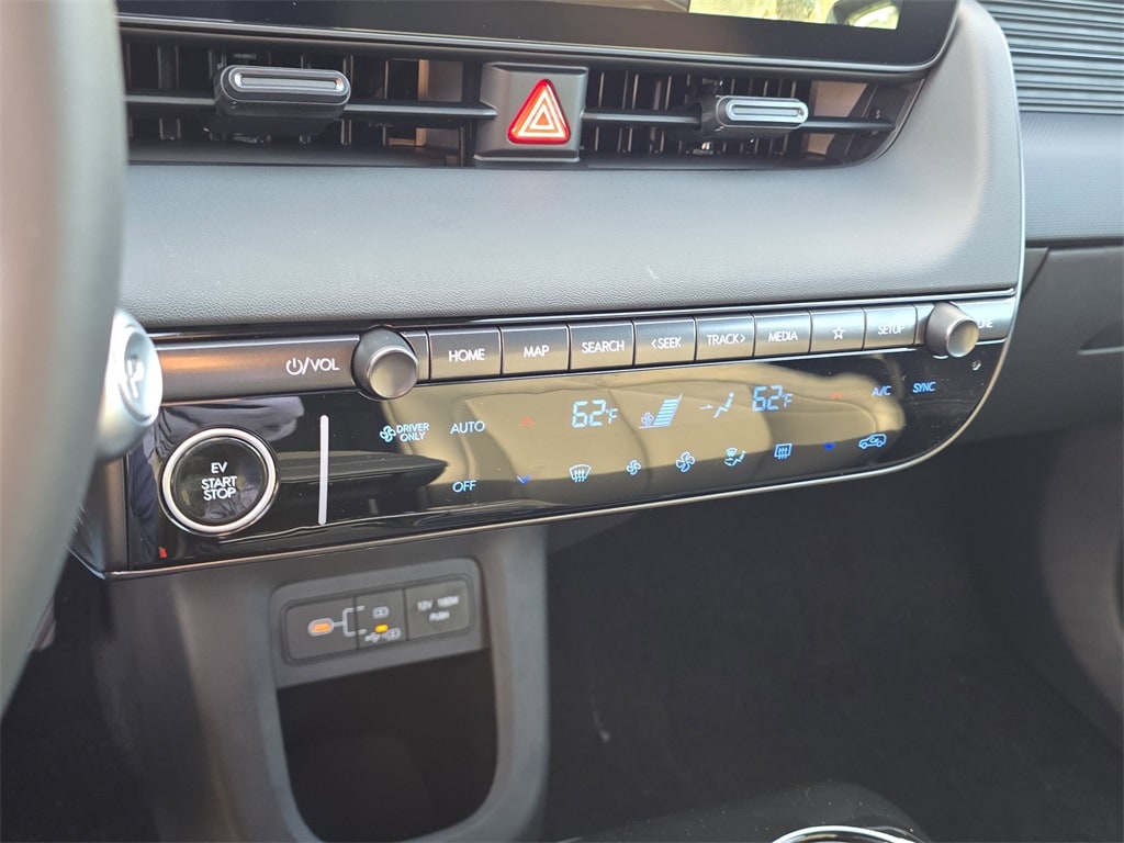 Thumbnail: 2026 Hyundai Ioniq 5 - 29