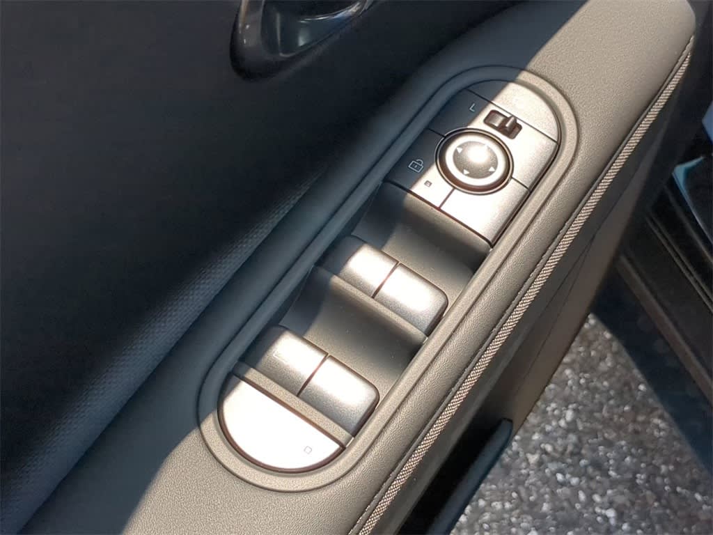 Thumbnail: 2025 Hyundai Ioniq 5 - 22