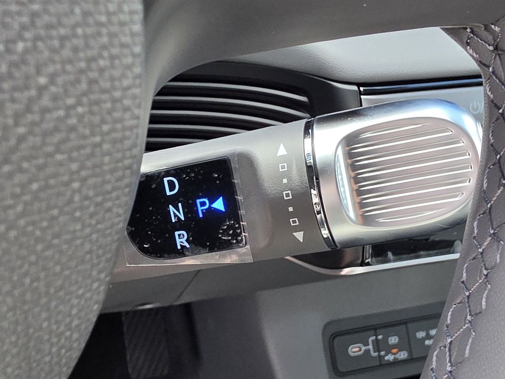 Thumbnail: 2026 Hyundai Ioniq 5 - 33