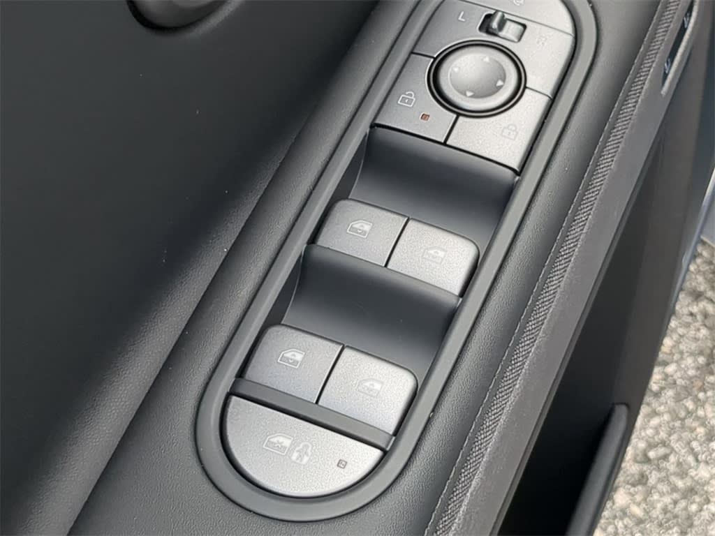 Thumbnail: 2026 Hyundai Ioniq 5 - 21