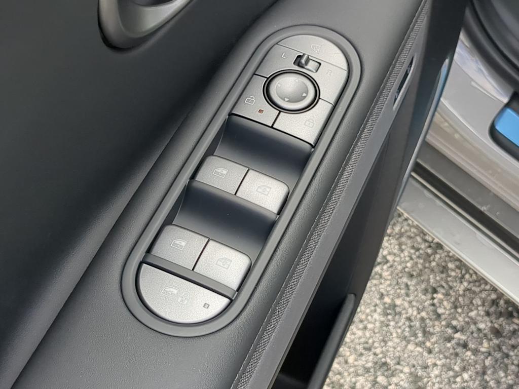 Thumbnail: 2026 Hyundai Ioniq 5 - 19