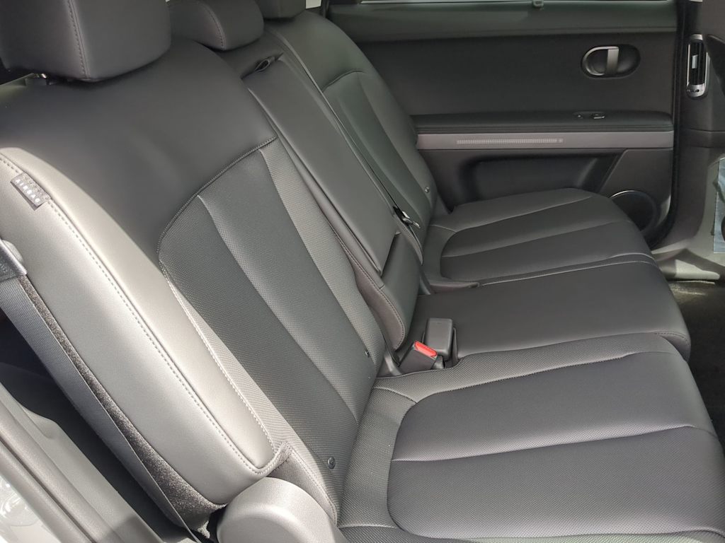 Thumbnail: 2026 Hyundai Ioniq 5 - 22