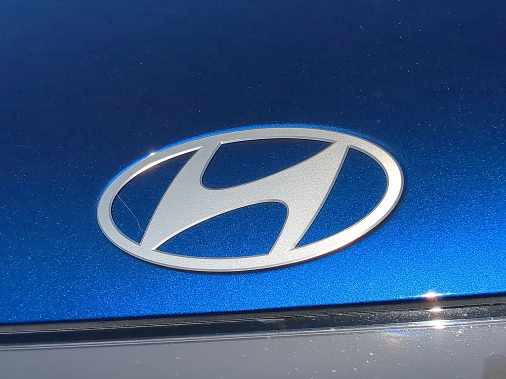 Thumbnail: 2026 Hyundai Ioniq - 6