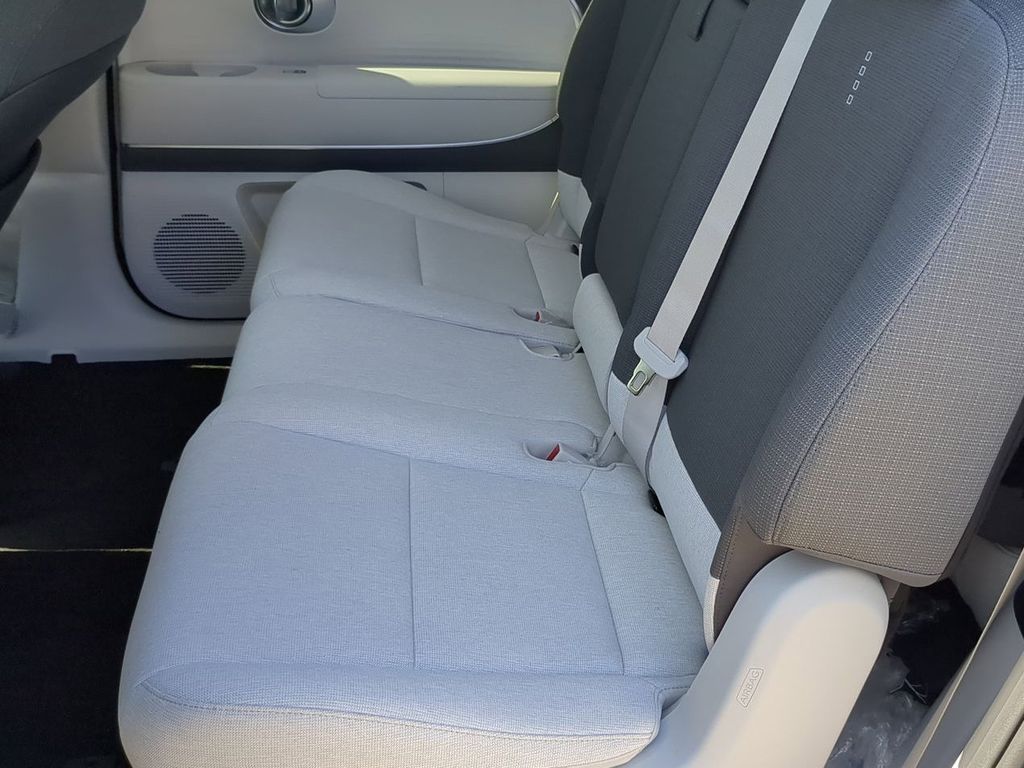 Thumbnail: 2026 Hyundai Ioniq - 23