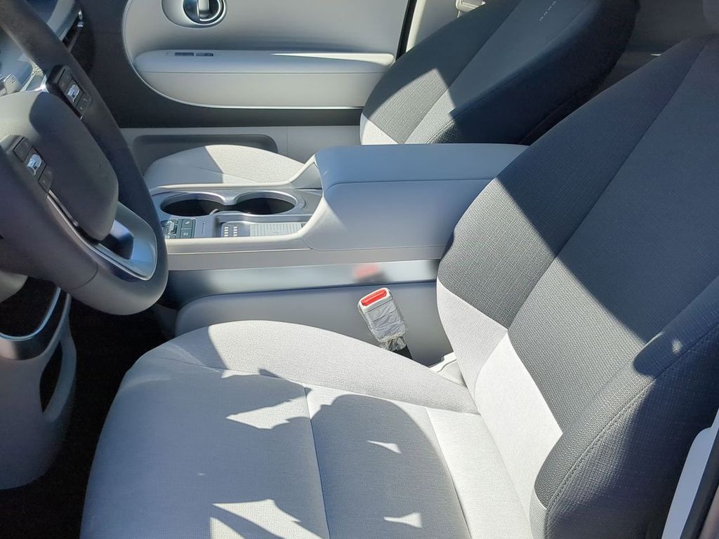 Thumbnail: 2026 Hyundai Ioniq - 9