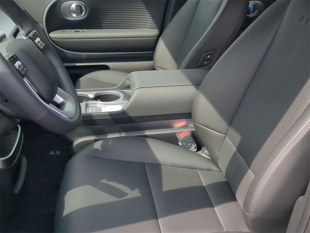 Thumbnail: 2026 Hyundai Ioniq - 10