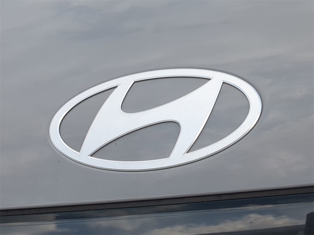 Thumbnail: 2026 Hyundai Ioniq - 22