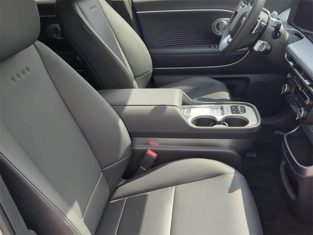 Thumbnail: 2026 Hyundai Ioniq - 25