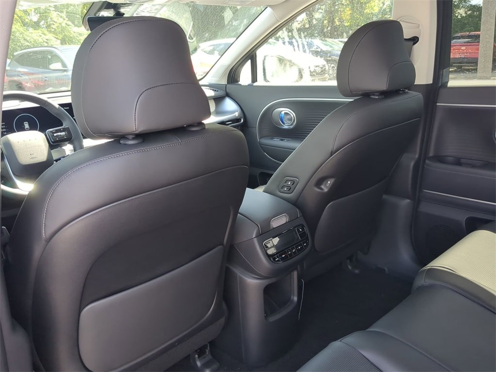 Thumbnail: 2026 Hyundai Ioniq - 24