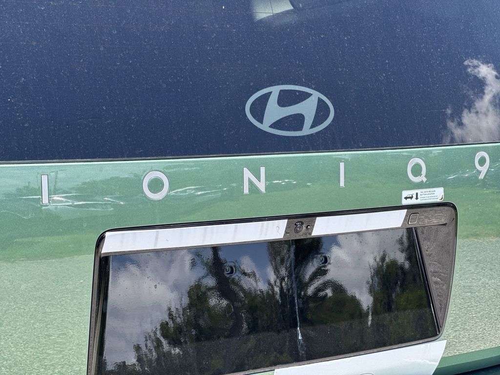 Thumbnail: 2026 Hyundai Ioniq - 23