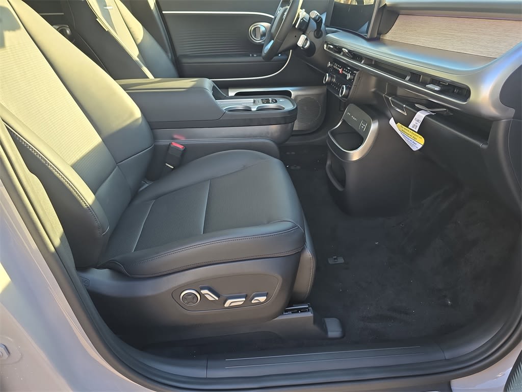 Thumbnail: 2026 Hyundai Ioniq - 24