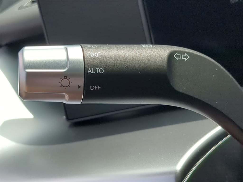 Thumbnail: 2026 Hyundai Ioniq - 16