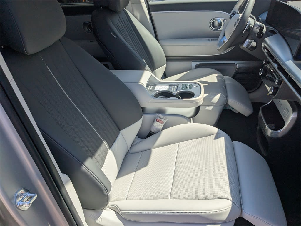 Thumbnail: 2026 Hyundai Ioniq - 25