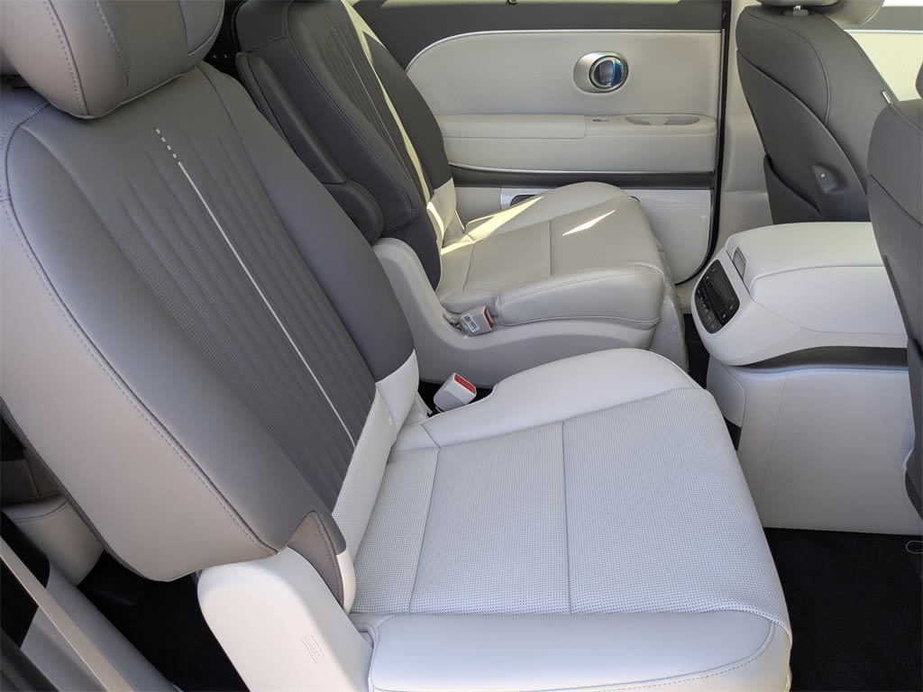 Thumbnail: 2026 Hyundai Ioniq - 24