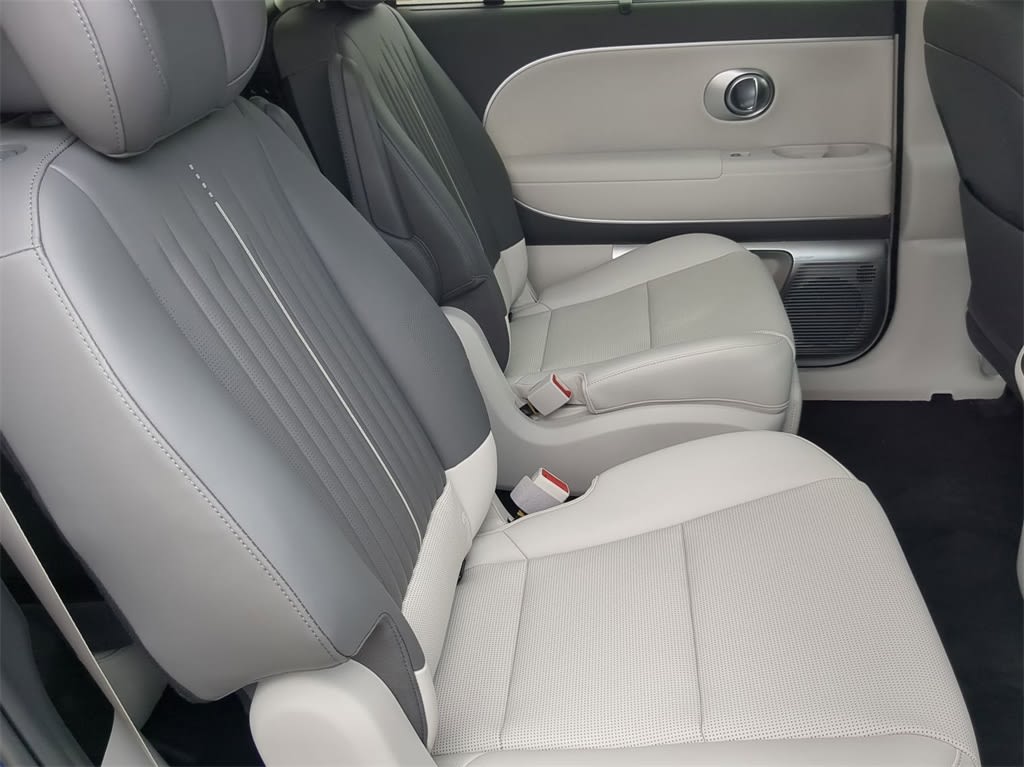 Thumbnail: 2026 Hyundai Ioniq - 24