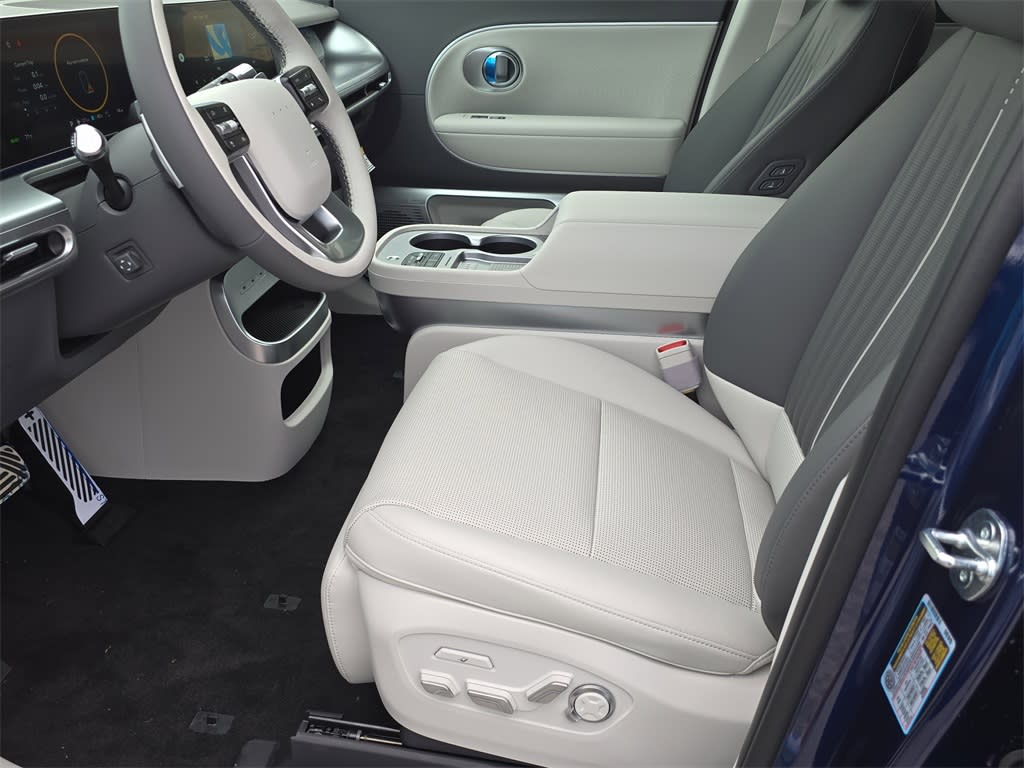 Thumbnail: 2026 Hyundai Ioniq - 10