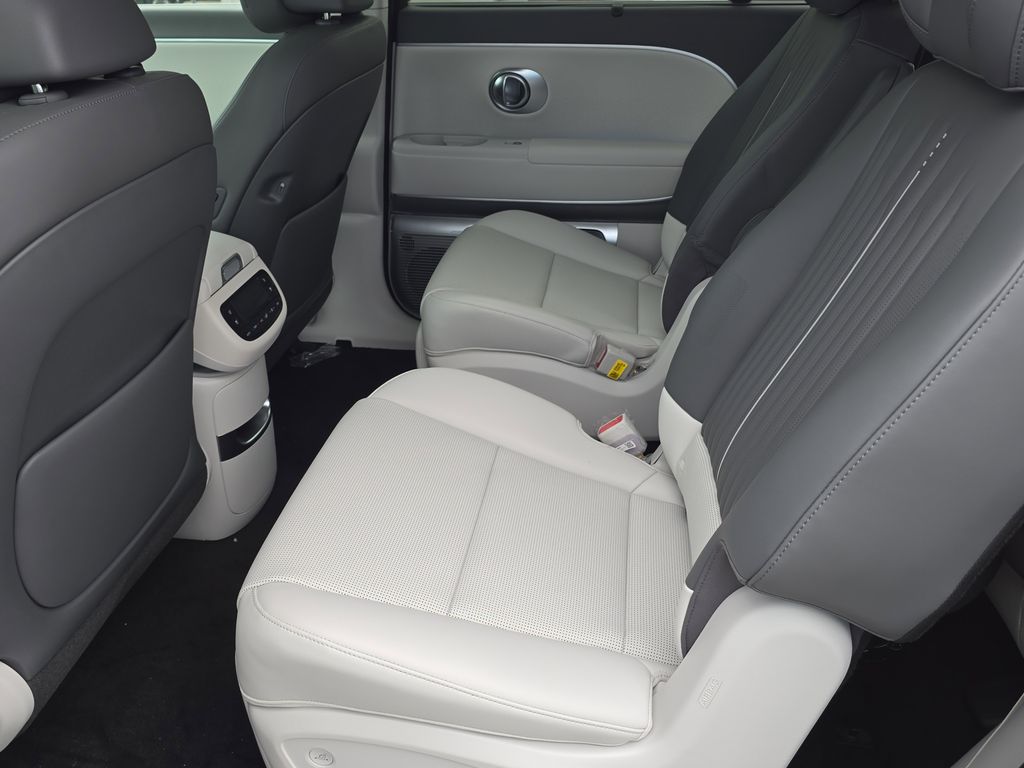 Thumbnail: 2026 Hyundai Ioniq - 12