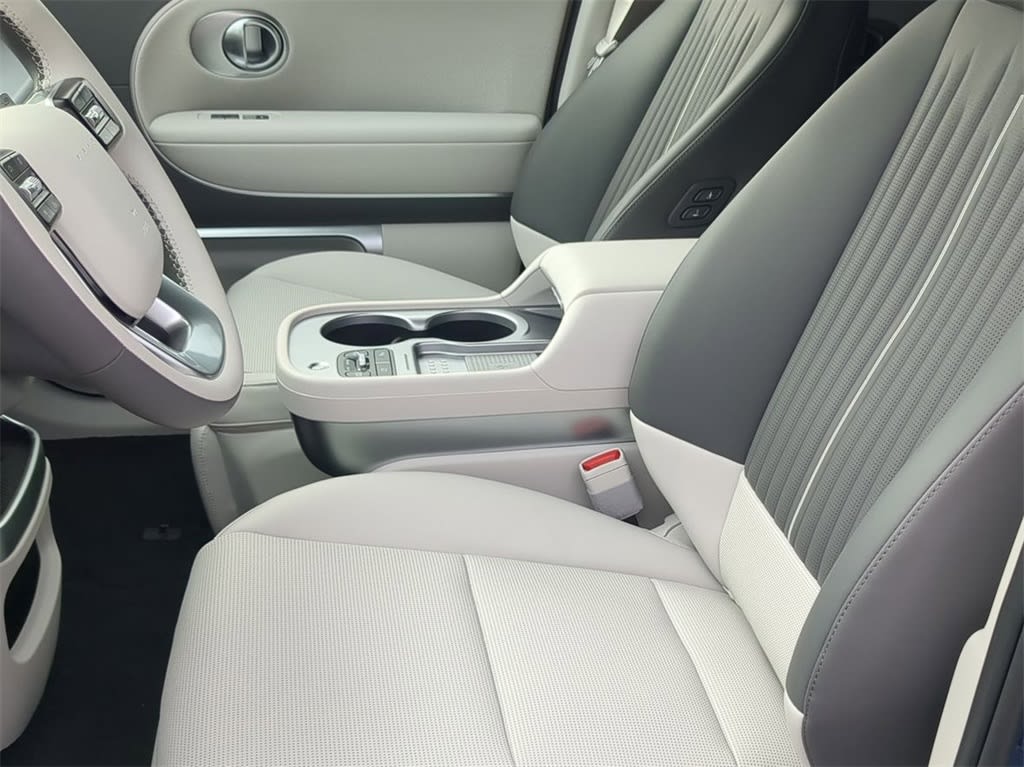 Thumbnail: 2026 Hyundai Ioniq - 10