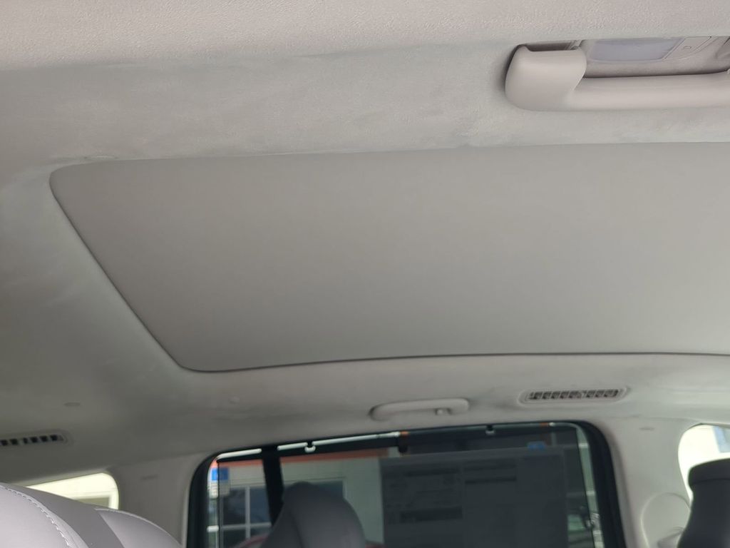 Thumbnail: 2026 Hyundai Ioniq - 26