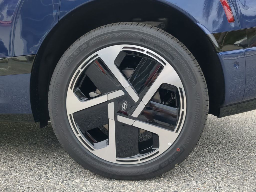 Thumbnail: 2026 Hyundai Ioniq - 8