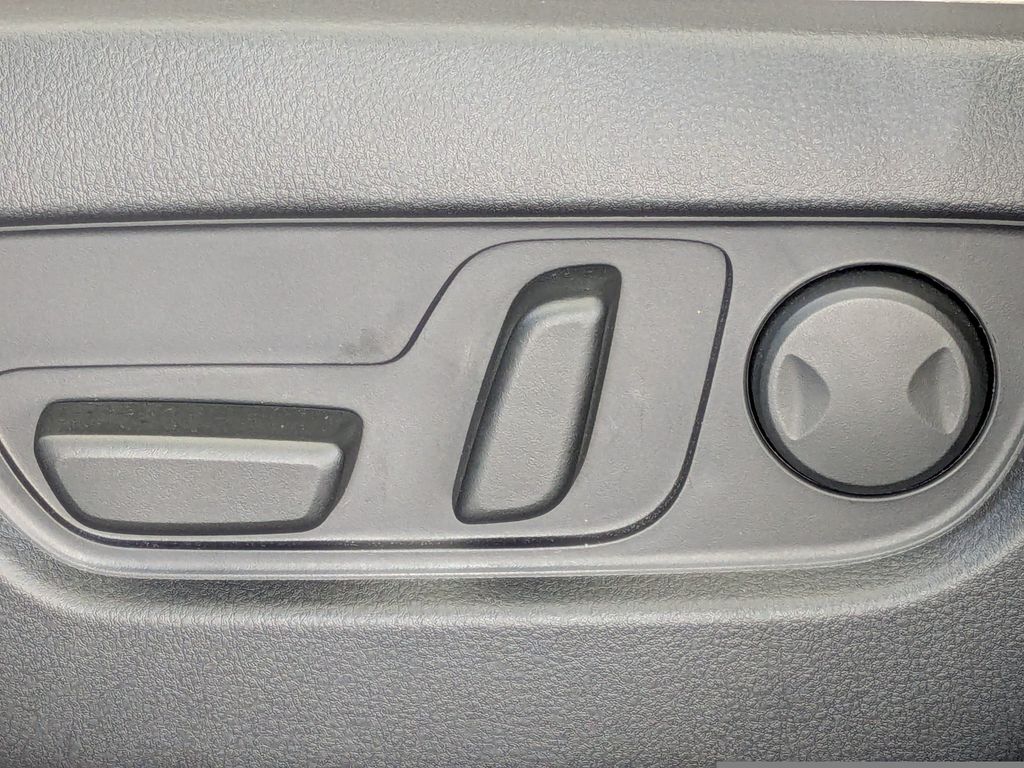Thumbnail: 2025 Mazda CX-90 - 30