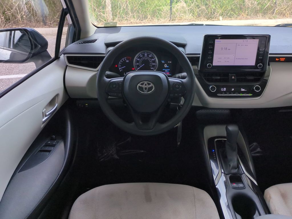 Thumbnail: 2020 Toyota Corolla - 10