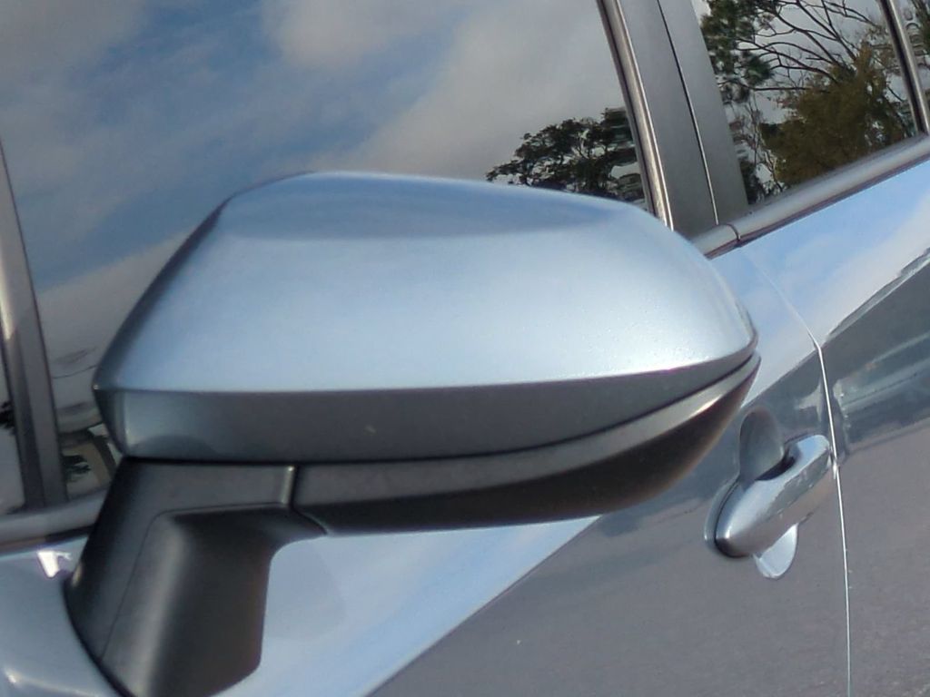 Thumbnail: 2020 Toyota Corolla - 20