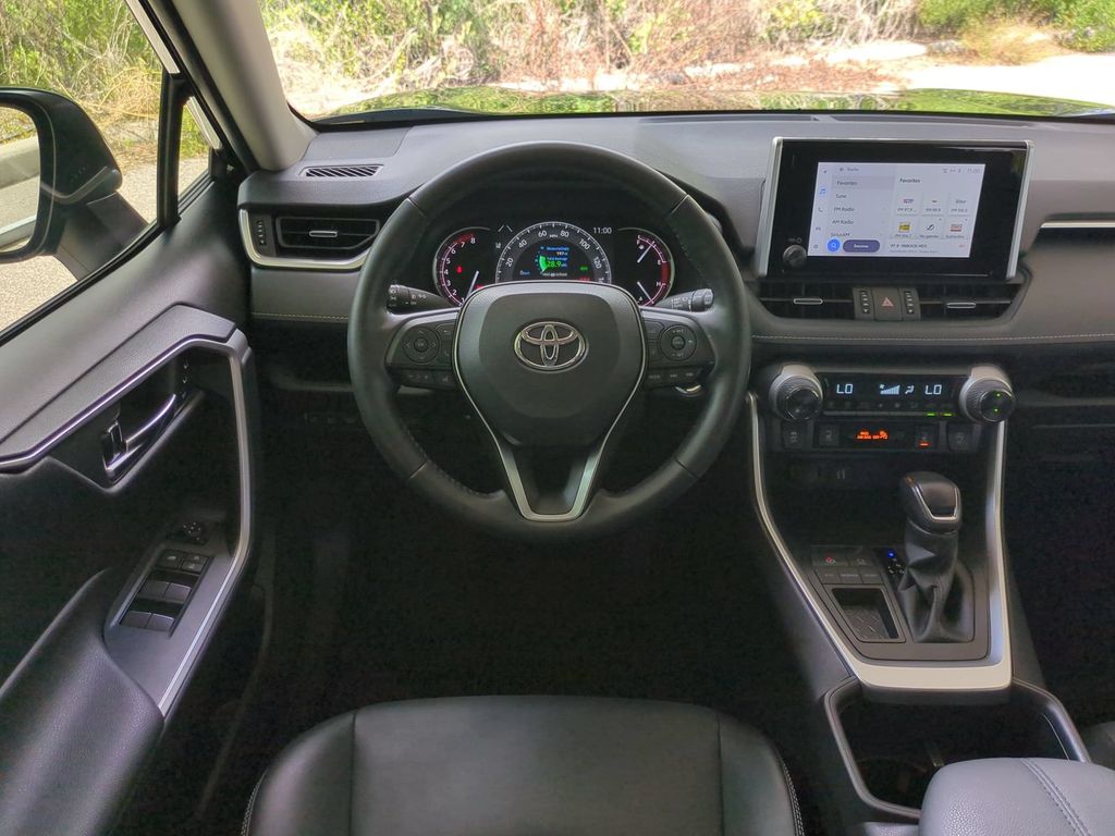 Thumbnail: 2023 Toyota RAV4 - 8