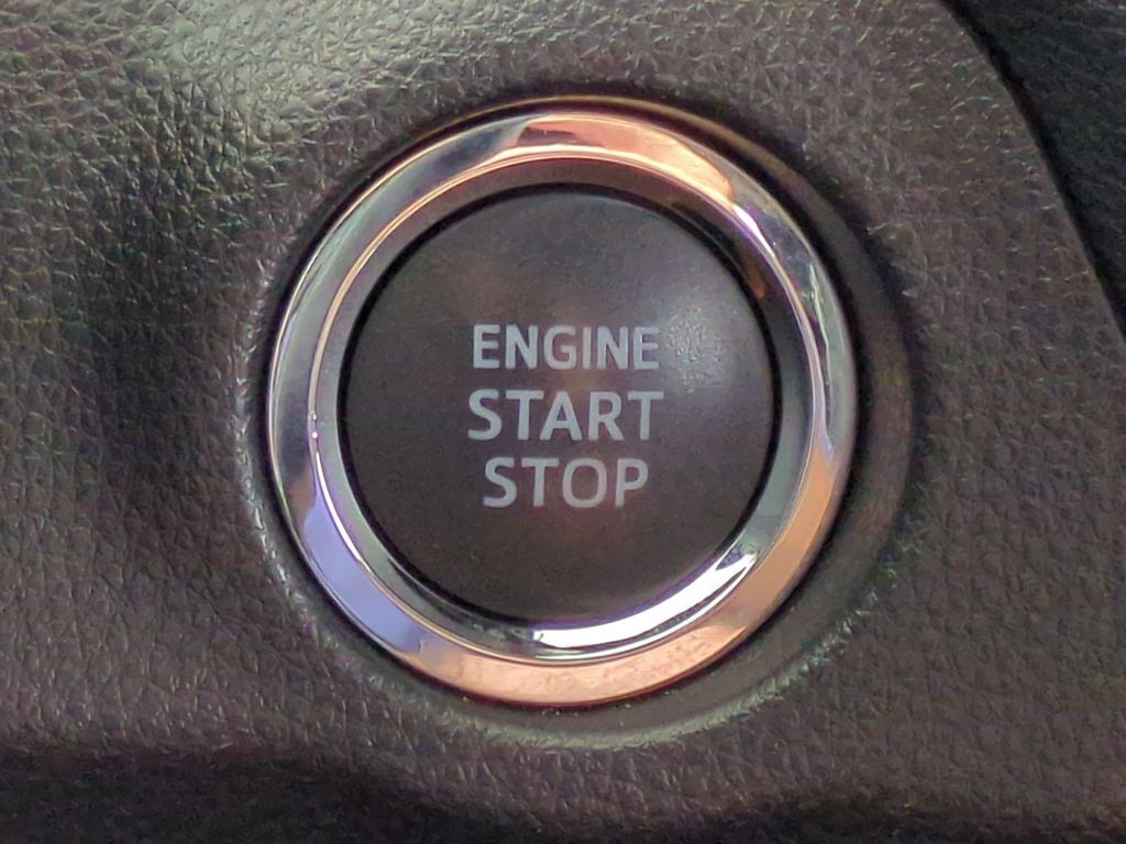 Thumbnail: 2023 Toyota RAV4 - 34